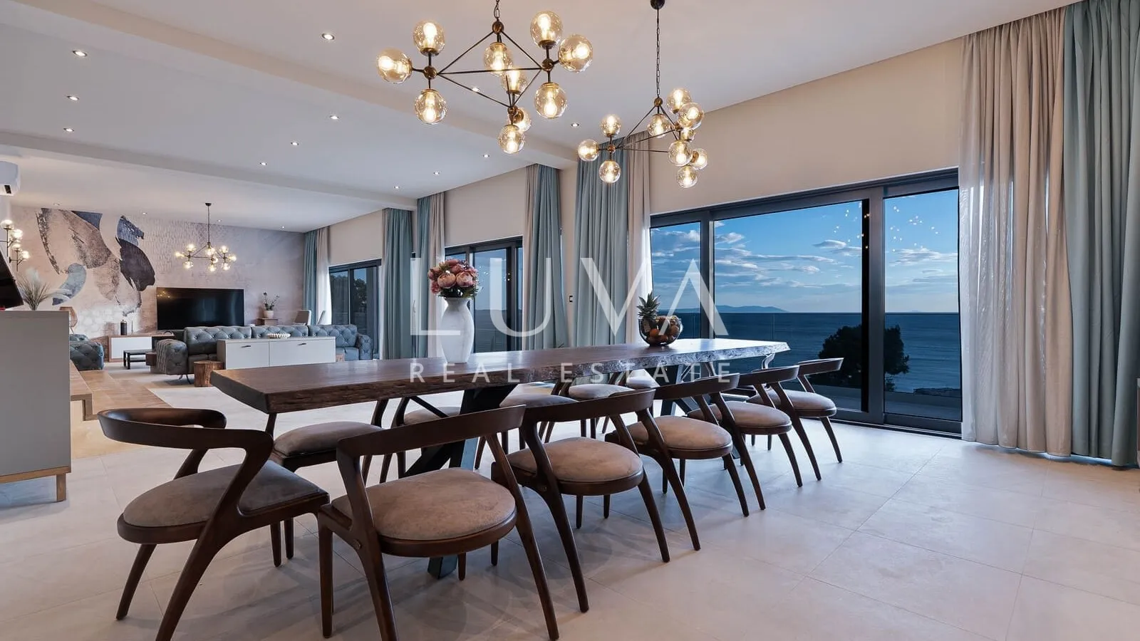 Brač, Einzigartige Luxusvilla am Meer 800 m²