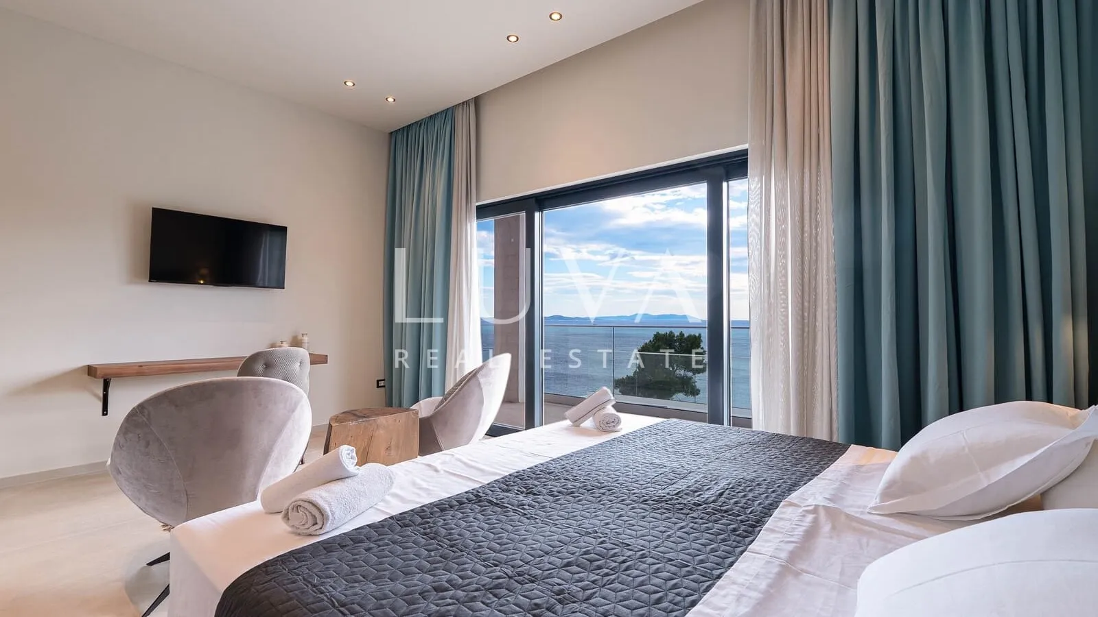 Brač, Einzigartige Luxusvilla am Meer 800 m²
