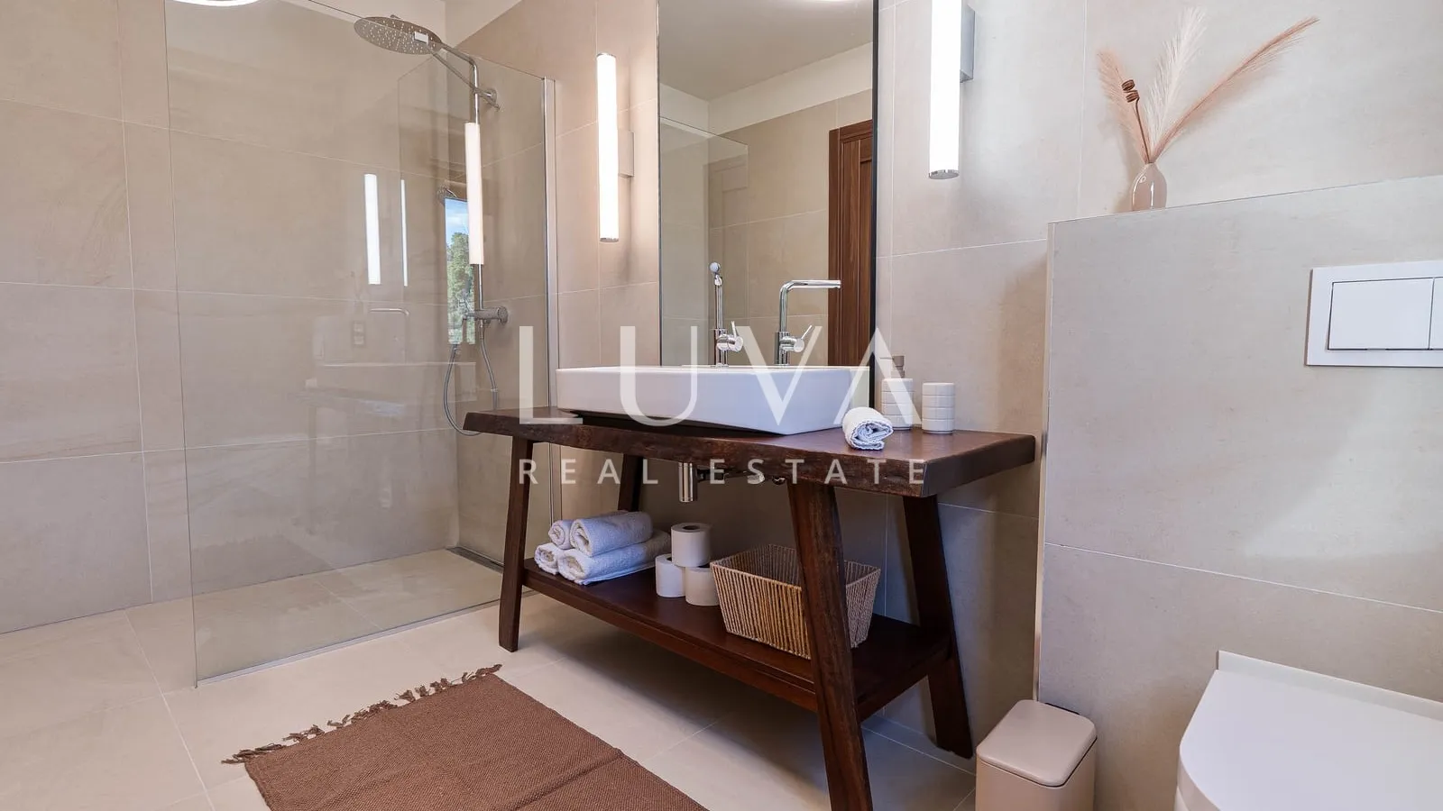 Brač, Einzigartige Luxusvilla am Meer 800 m²