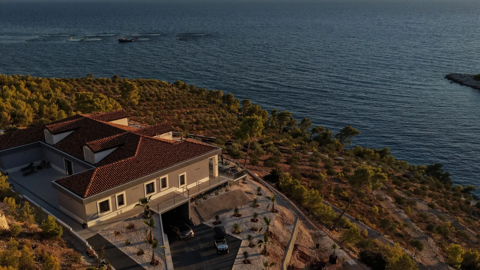 Brač, Einzigartige Luxusvilla am Meer 800 m²