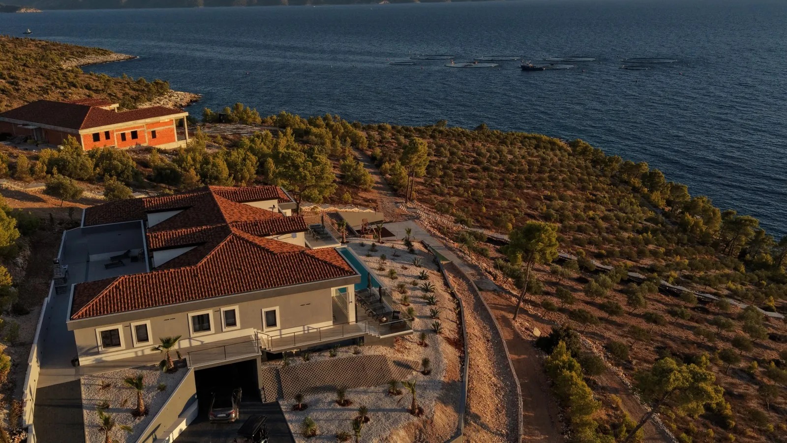 Brač, Einzigartige Luxusvilla am Meer 800 m²