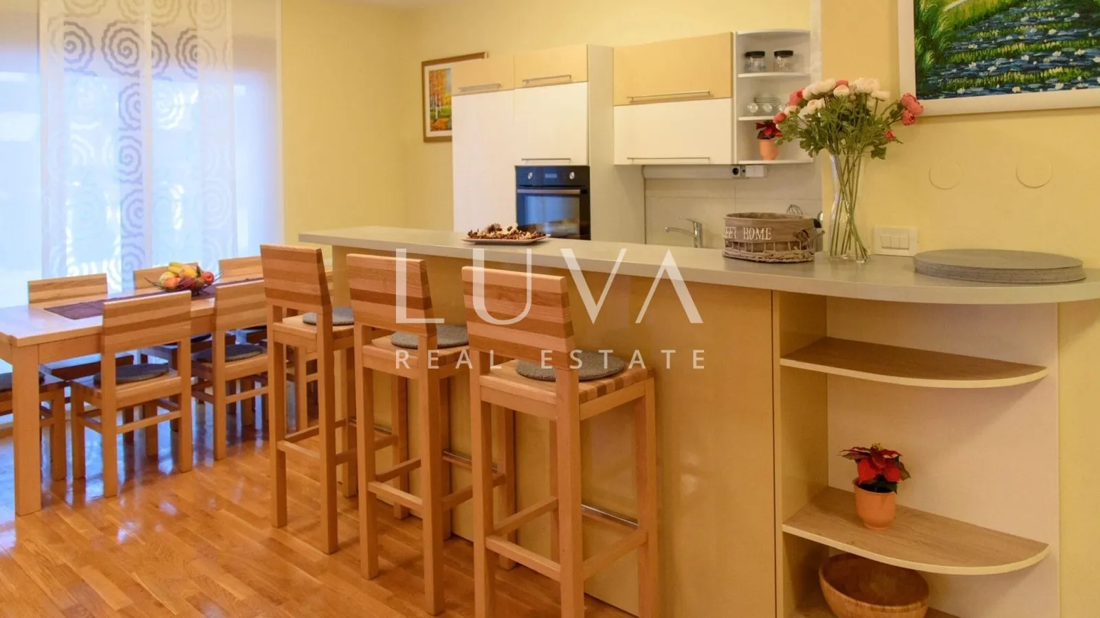 Bjelolasica, resort with 3 holiday houses, investment