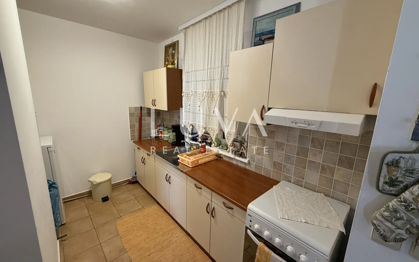 Pag, Novalja, Zwei-Zimmer-Wohnung mit Meerblick, 58 m²