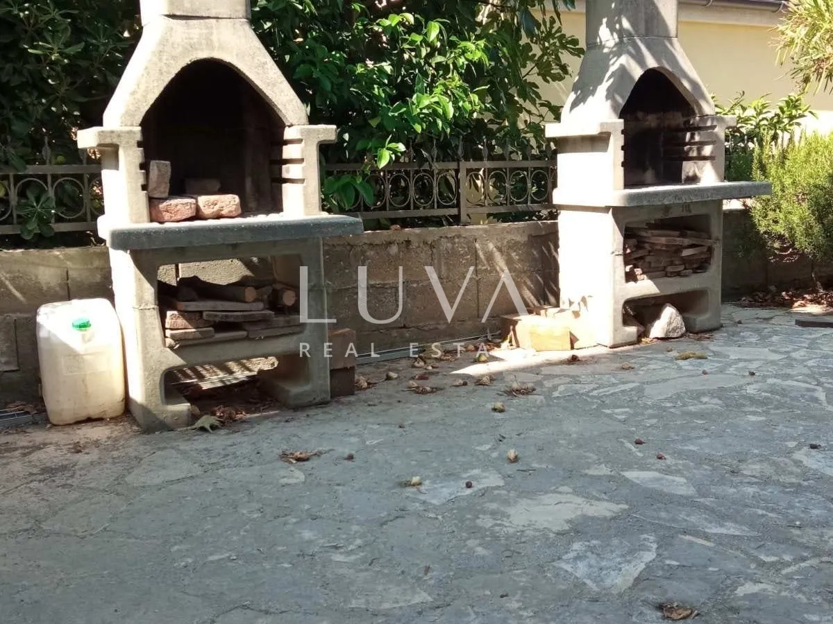 Pag, Novalja, dvosoban stan s pogledom na more, 58 m2