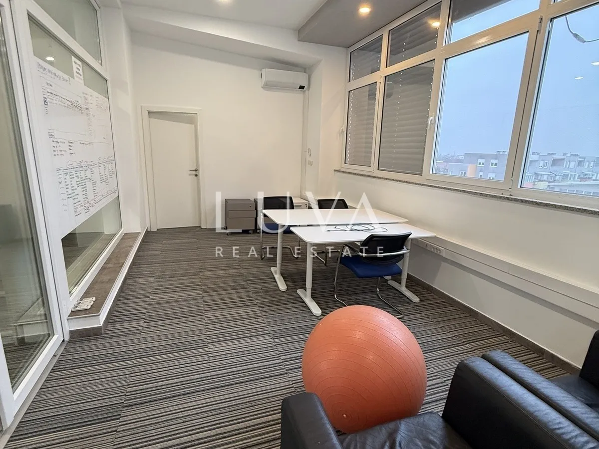 Zagreb Kamenarka Office Space 404,81 m2 for Rent