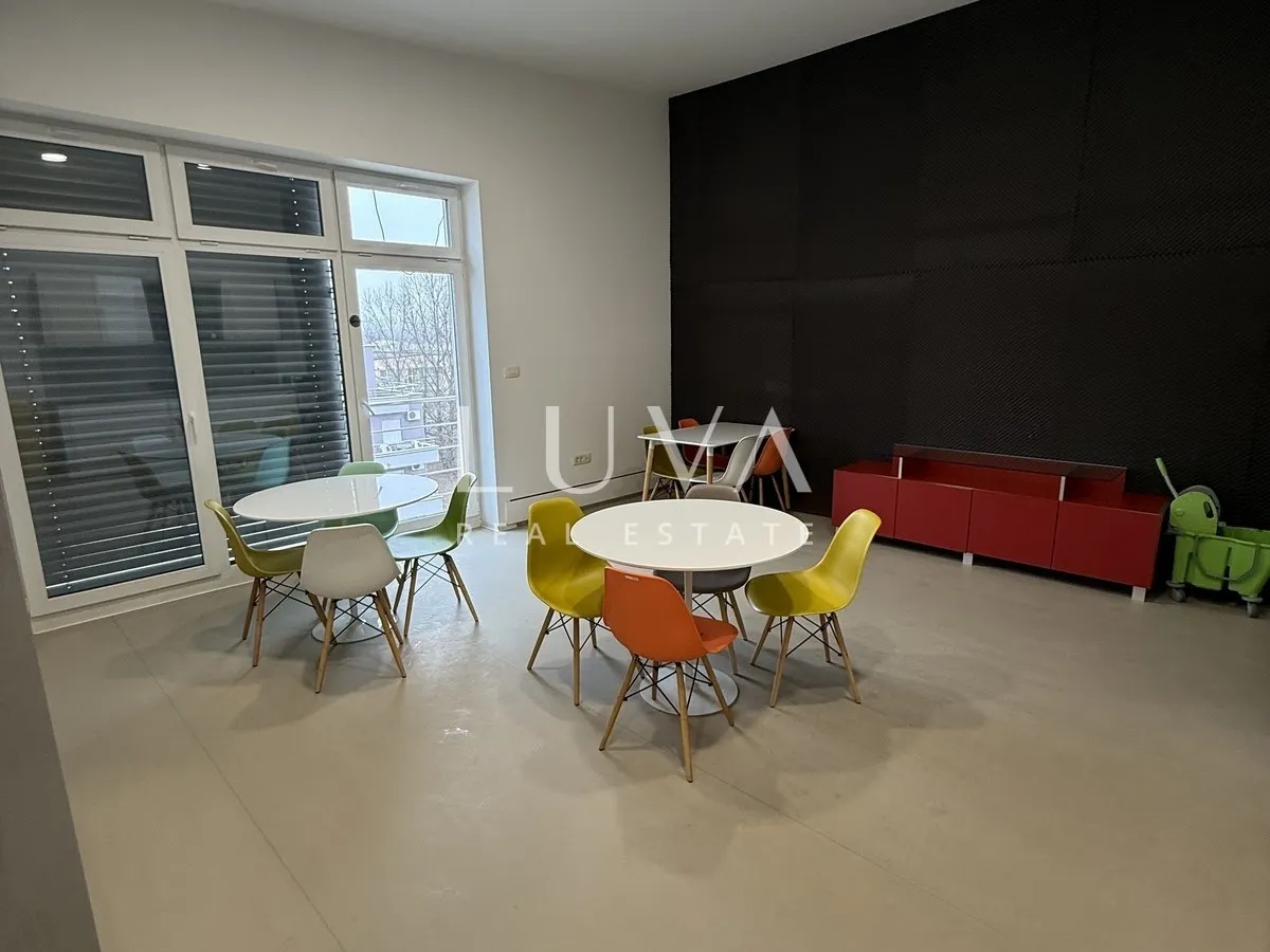 Zagreb Kamenarka Office Space 404,81 m2 for Rent