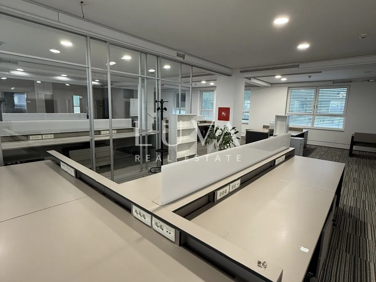 Zagreb, Kamenarka, poslovni prostor 363 m2 za najam