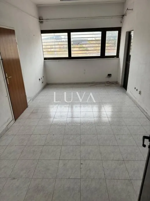 Dicmo, Prisoje, warehouse for rent, 1700 m²