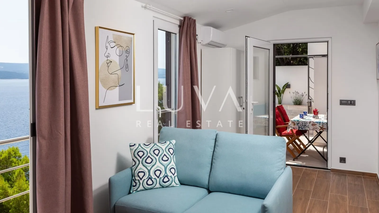 Omiš, Stanići, seafront house with pool for sale