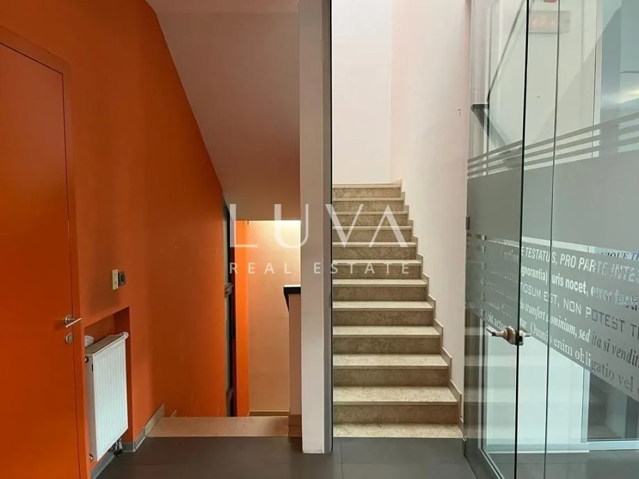 Zagreb, Britanac, poslovni prostor 110m2 s terasom 51m2 za najam