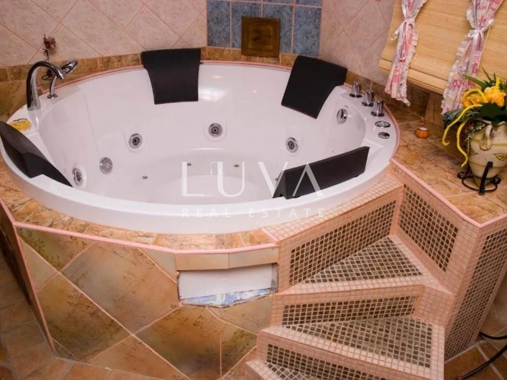 Tuhelj, Klanjec, mini hotel s restoranom i wellnesom, 1000 m2