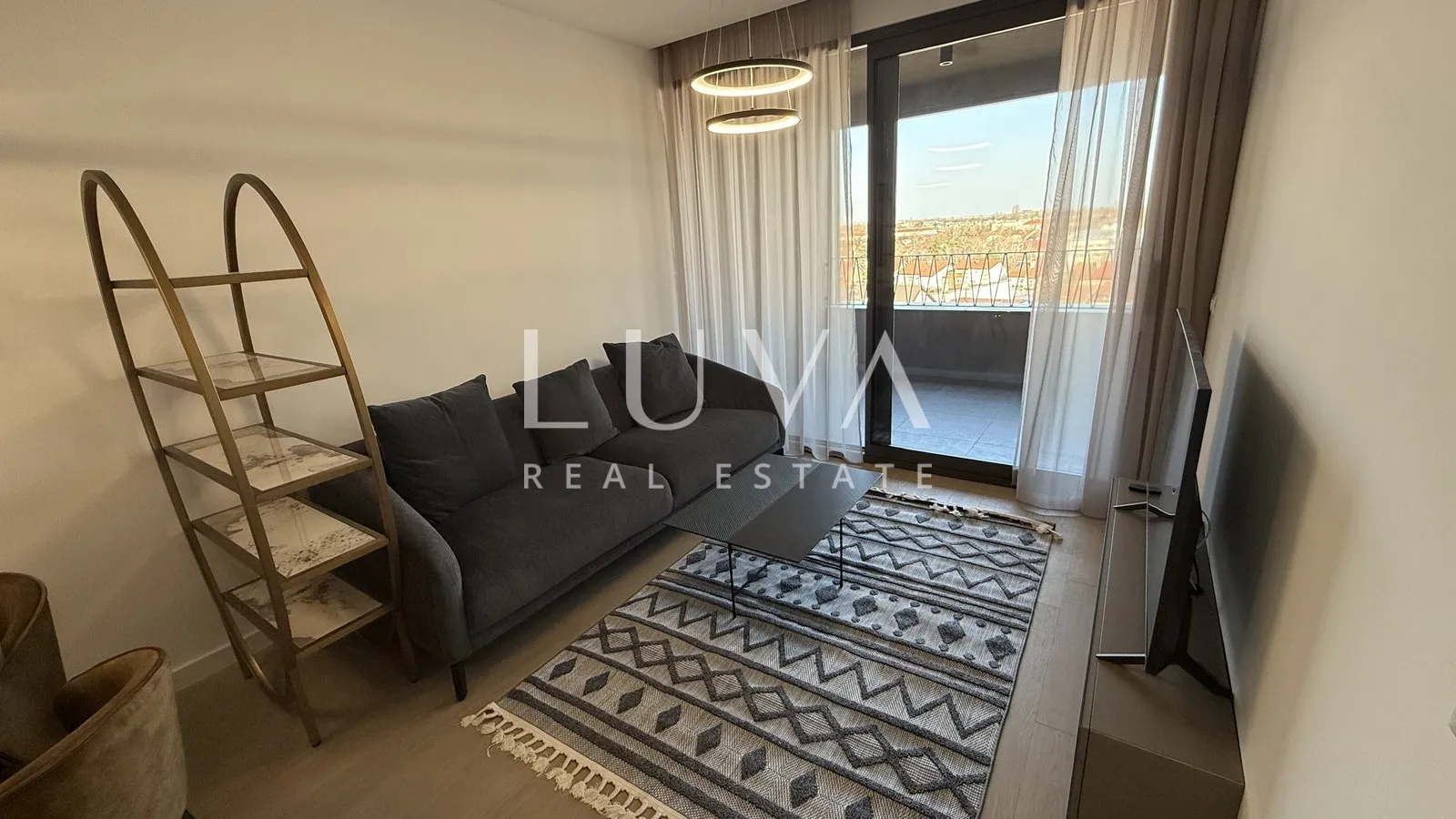 Zagreb, Svetice, moderni 2S stan i GPM, 46 m²