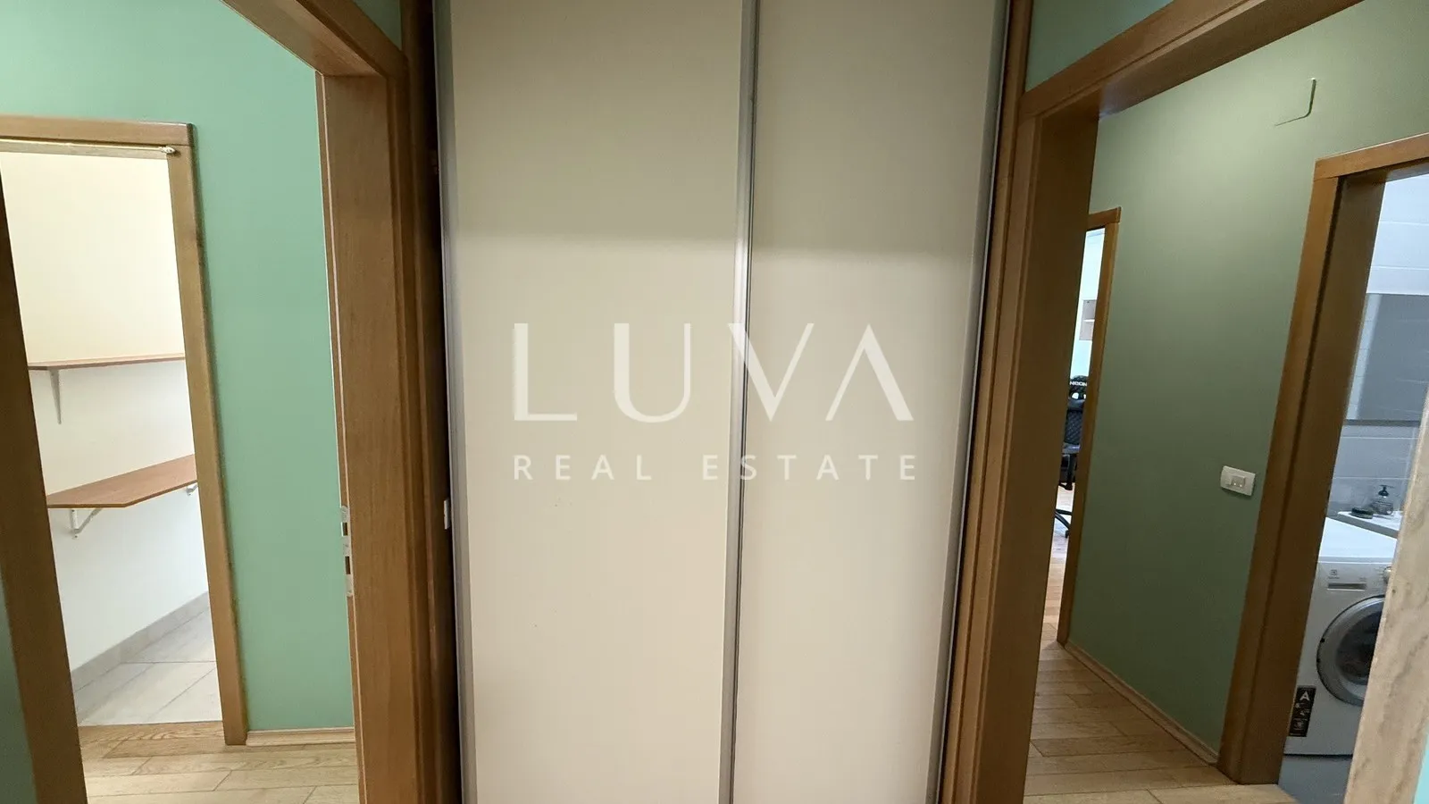 Zagreb, Petrova, prostrani 4S stan s 2 GPM, 120 m²