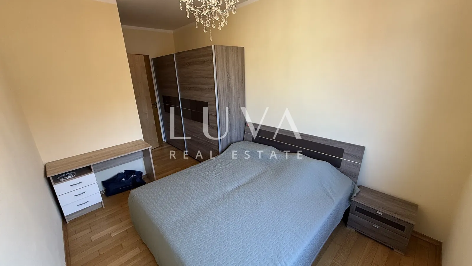 Zagreb, Petrova, prostrani 4S stan s 2 GPM, 120 m²