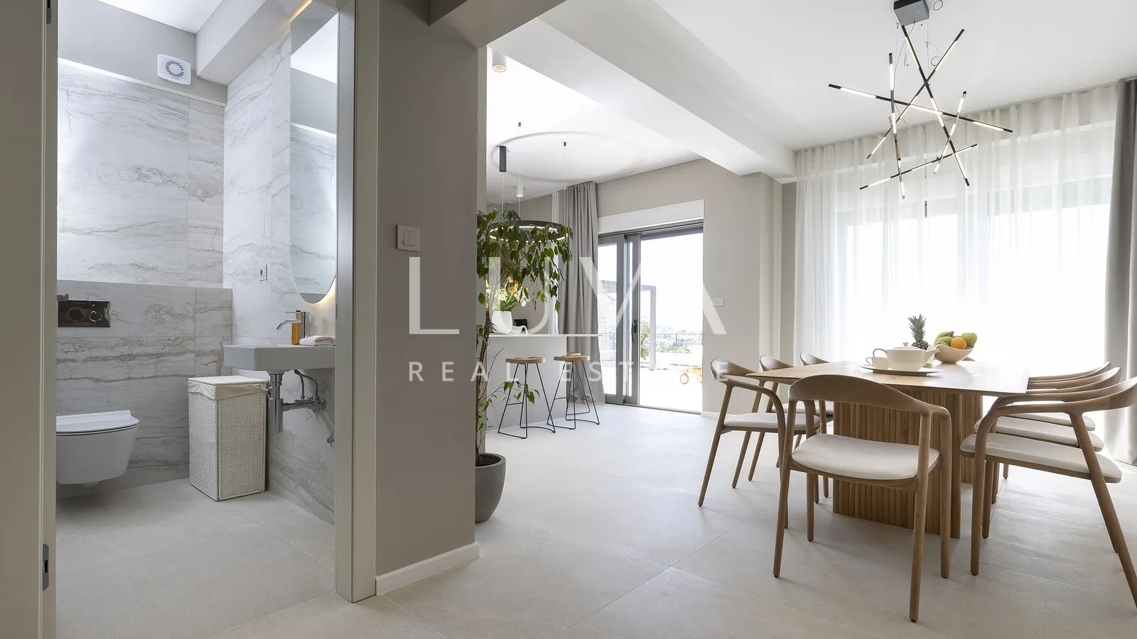 Split, luxuriöse Villa mit Meerblick, 220 m² zur langfristigen Miete