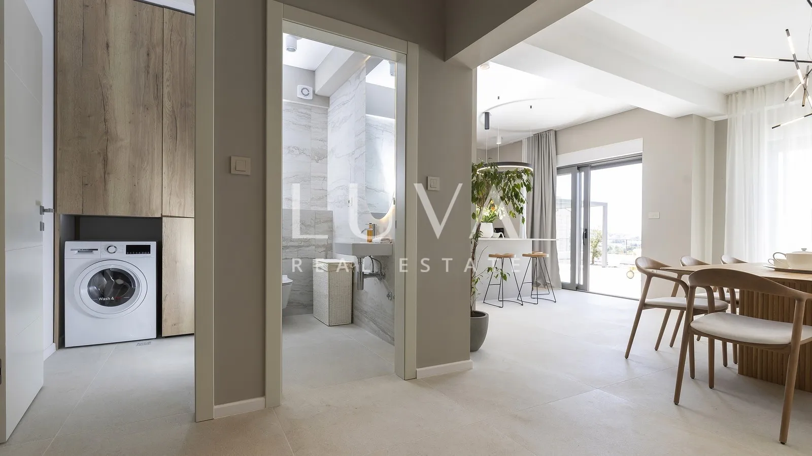 Split, luxuriöse Villa mit Meerblick, 220 m² zur langfristigen Miete