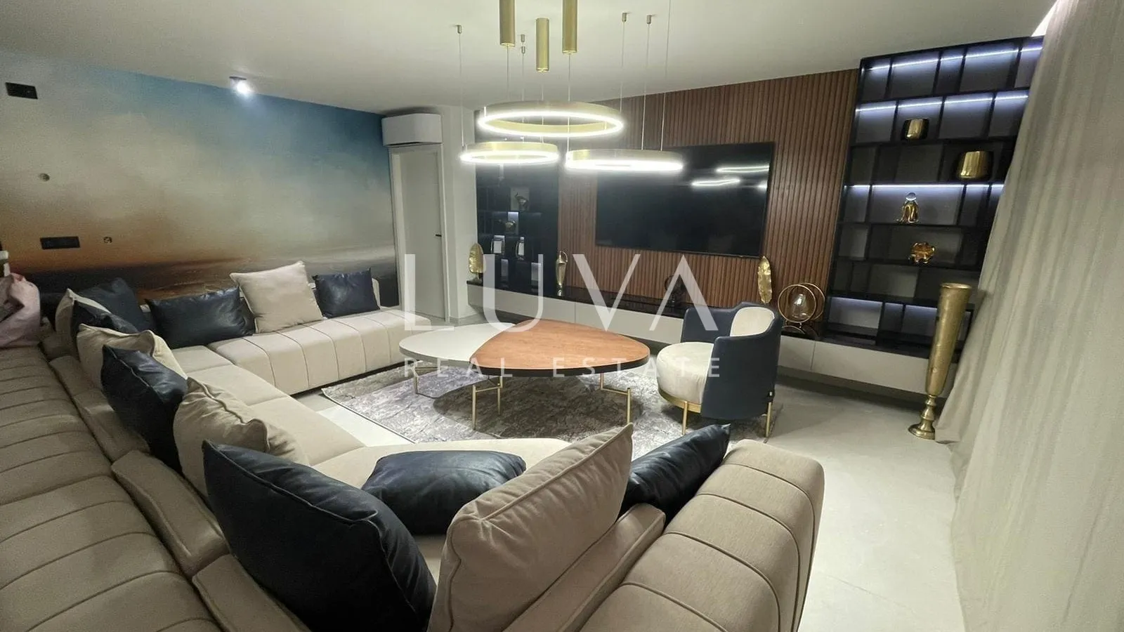 Zadar, Kožino, sale of a luxury penthouse with a pool by the sea
