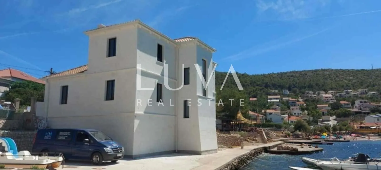 Zadar, Vinjerac, three-storey stone house by the sea for sale