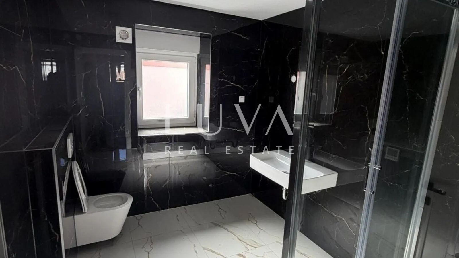 Zaprešić, novogradnja, stan/poslovni prostor, 160 m²