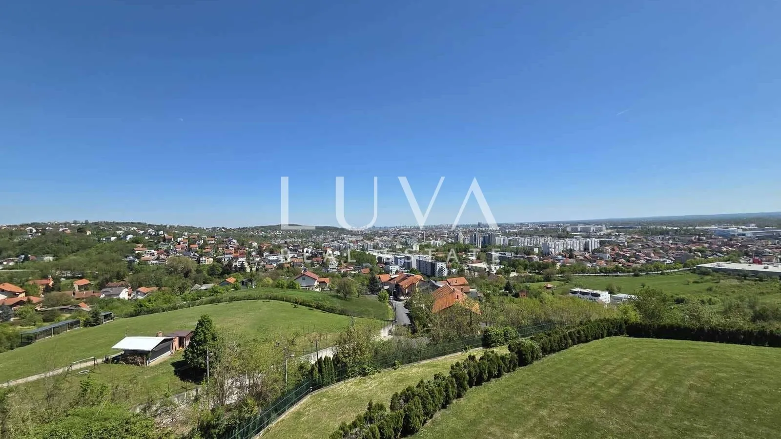 Zagreb, Gajnice, jedinstvena vila s panoramskim pogledom