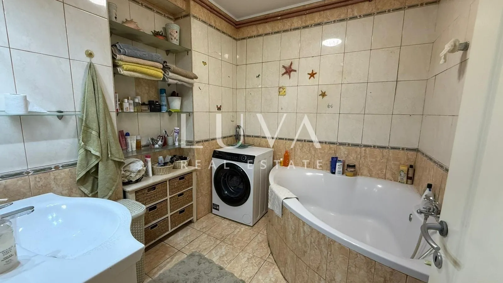 Zagreb, Trešnjevka, 3s stan 82 m²+ parking na prodaju