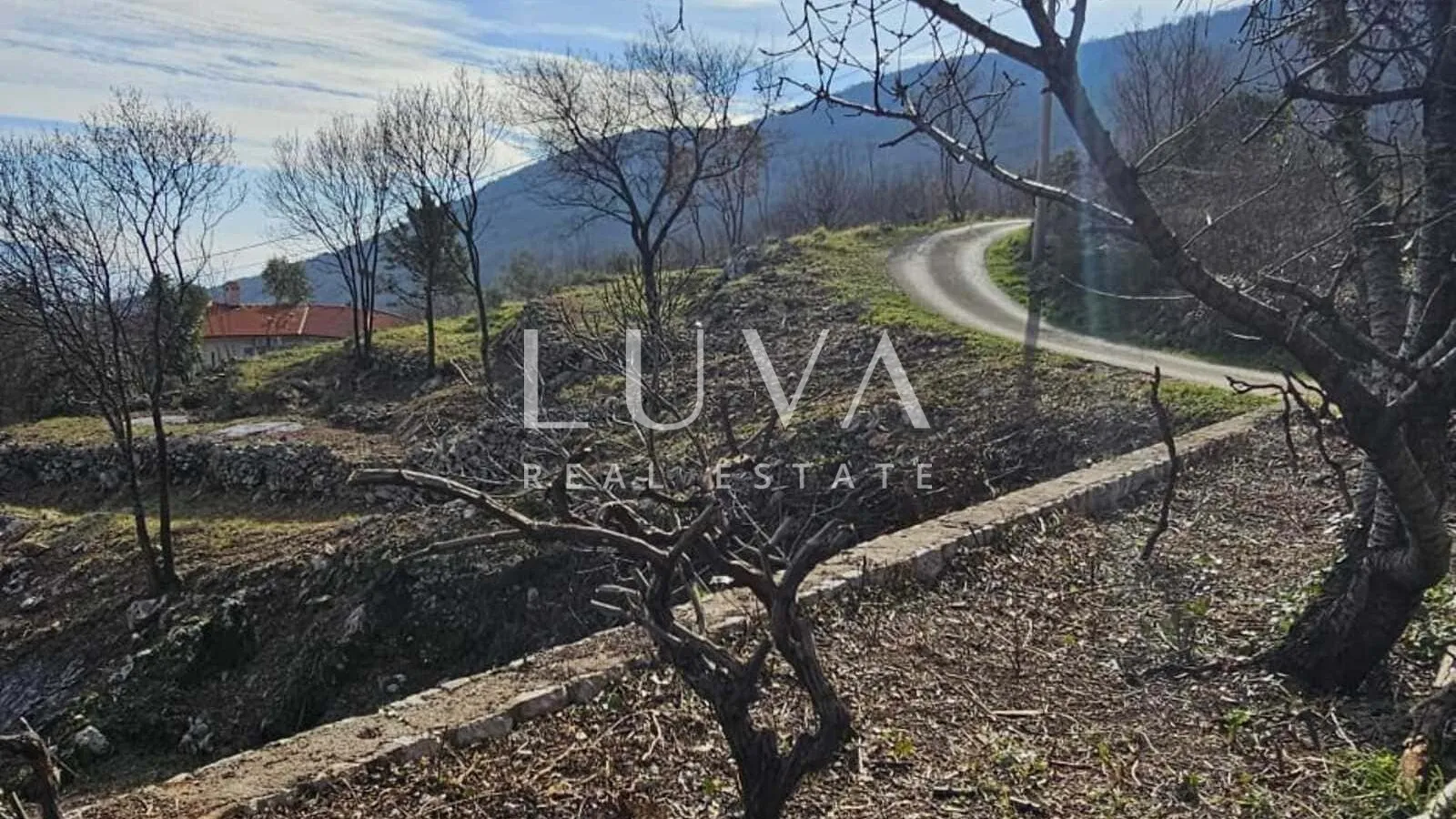 Kvarner, Brseč, građevinsko zemljište 1.173 m2 s pogledom na more na prodaju