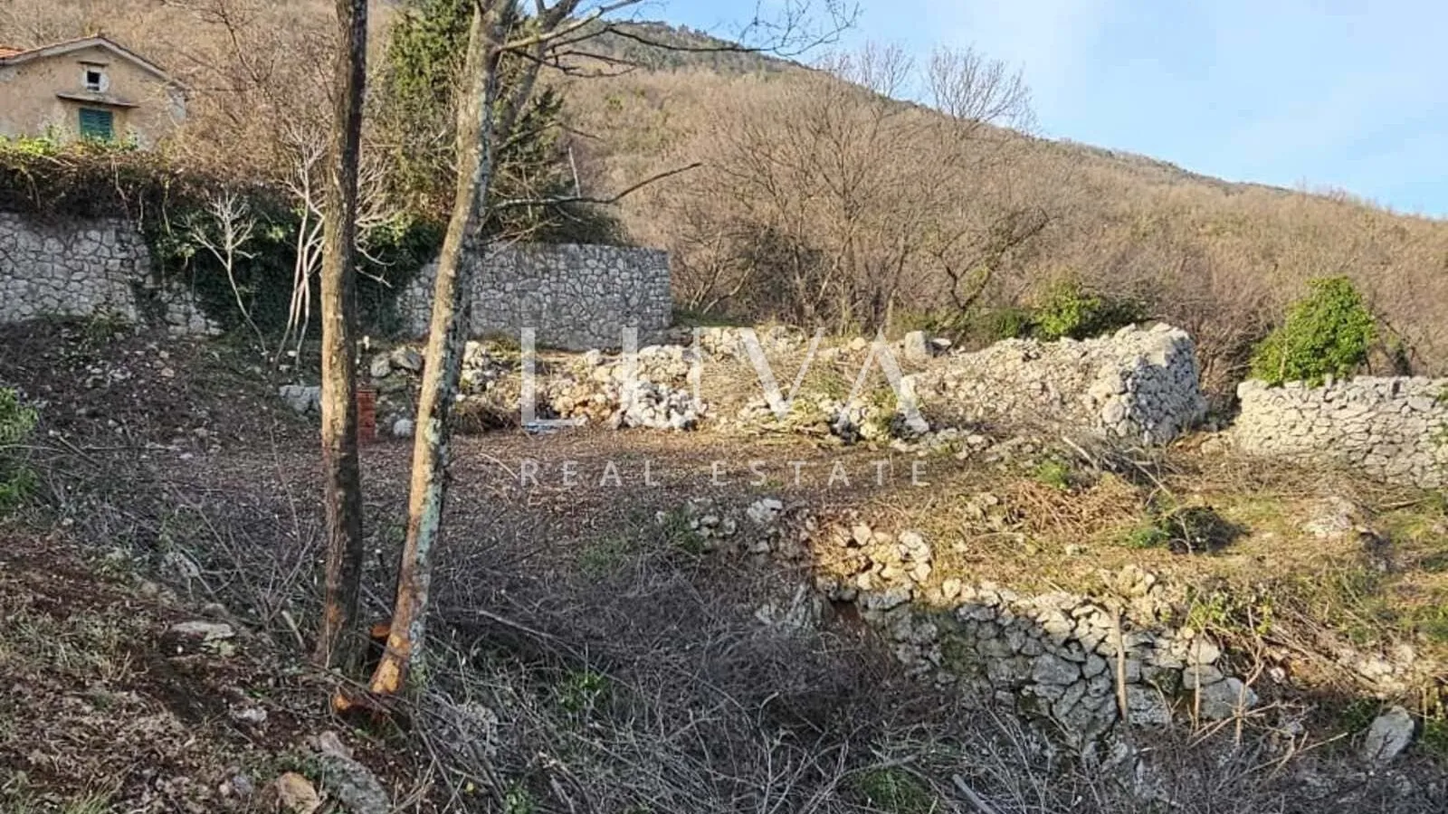 Kvarner, Brseč, građevinsko zemljište 1.173 m2 s pogledom na more na prodaju
