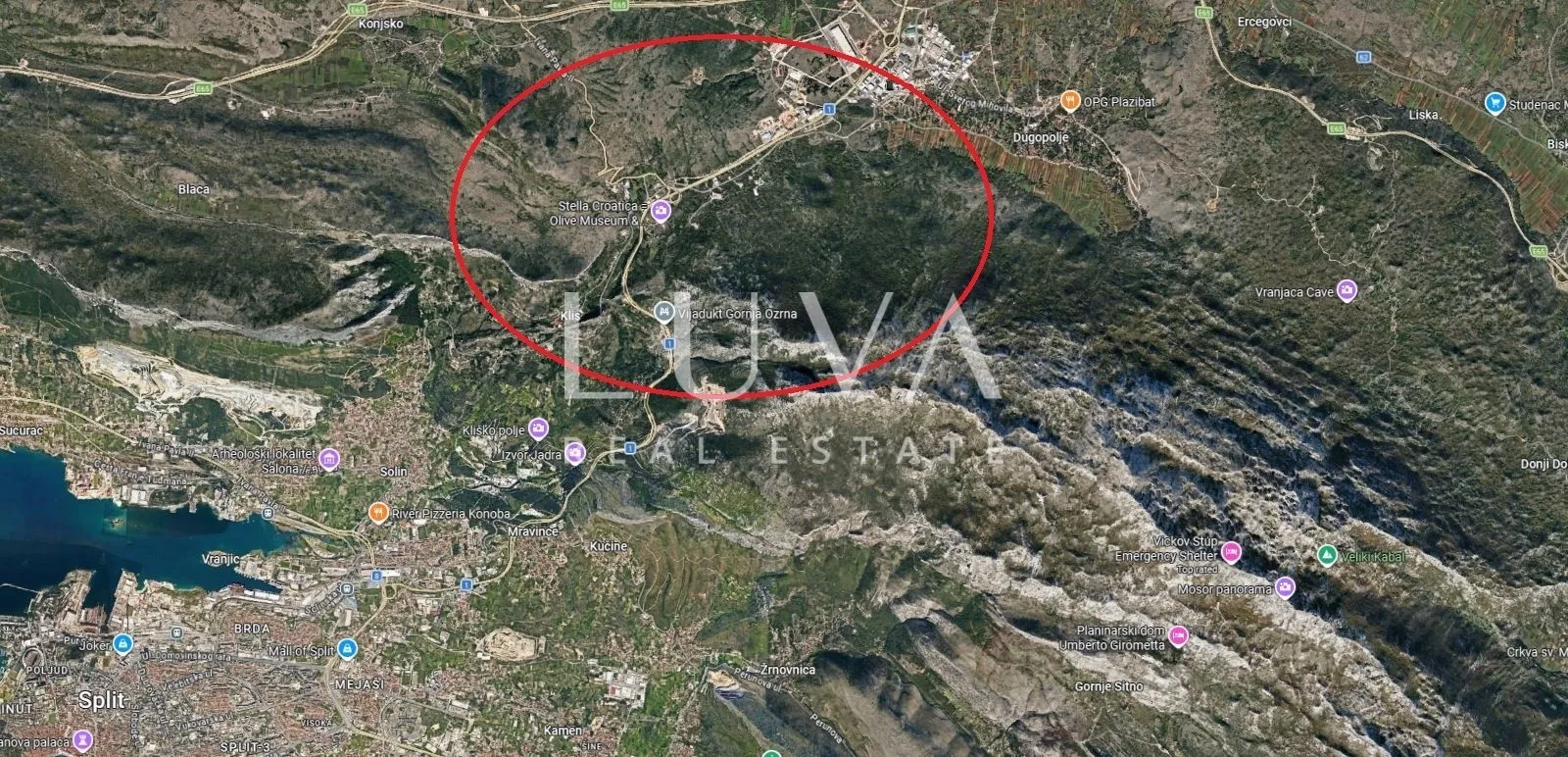 Solin, Klis, građevinsko zemljište 2512 m2 s lokacijskom dozvolom