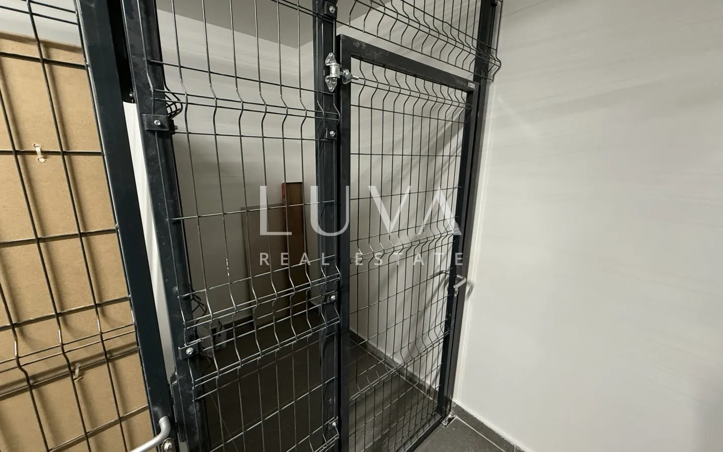 Zagreb, Borovje, 52 m² Wohnung zur Miete mit 2 Garagenstellplätzen