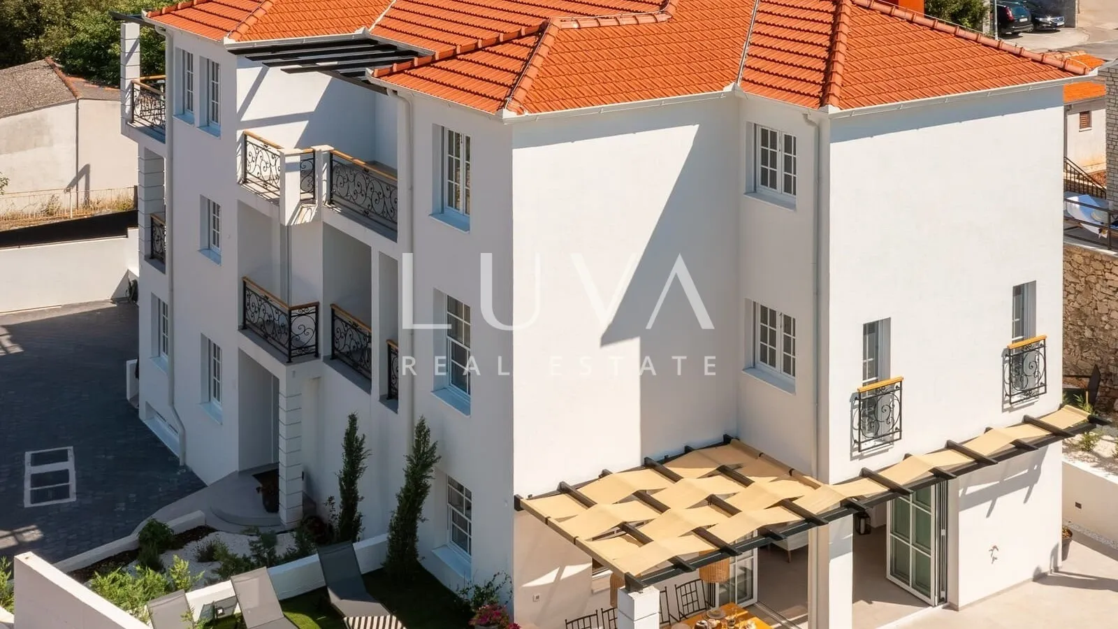 Rogoznica, Ražanj, luksuzna vila 433 m2 s bazenom, blizu mora