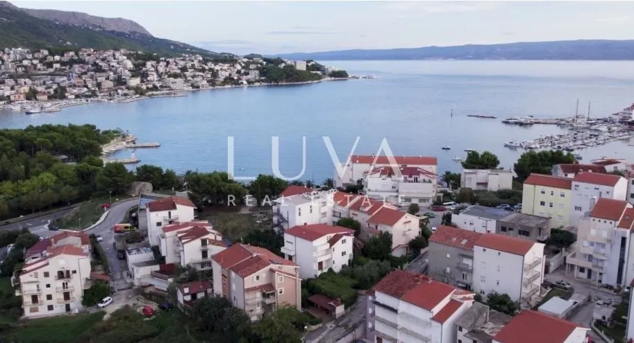 Split, Stobreč, građ. zemljište 1360m2 s pravomoćnom lokacijskom dozvolom na prodaju