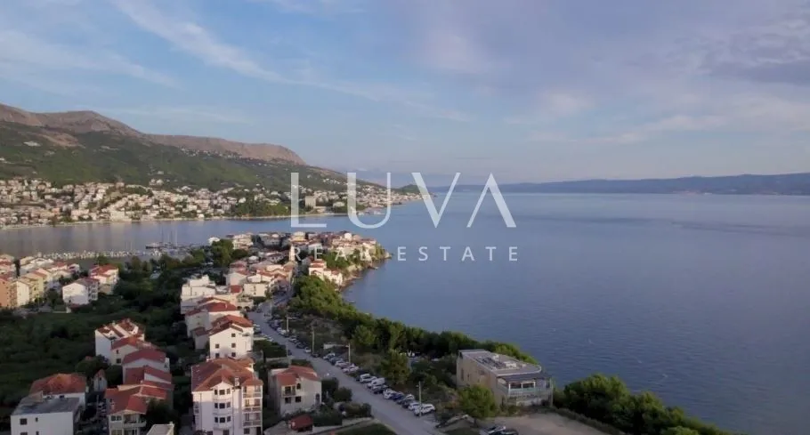 Split, Stobreč, građ. zemljište 1360m2 s pravomoćnom lokacijskom dozvolom na prodaju