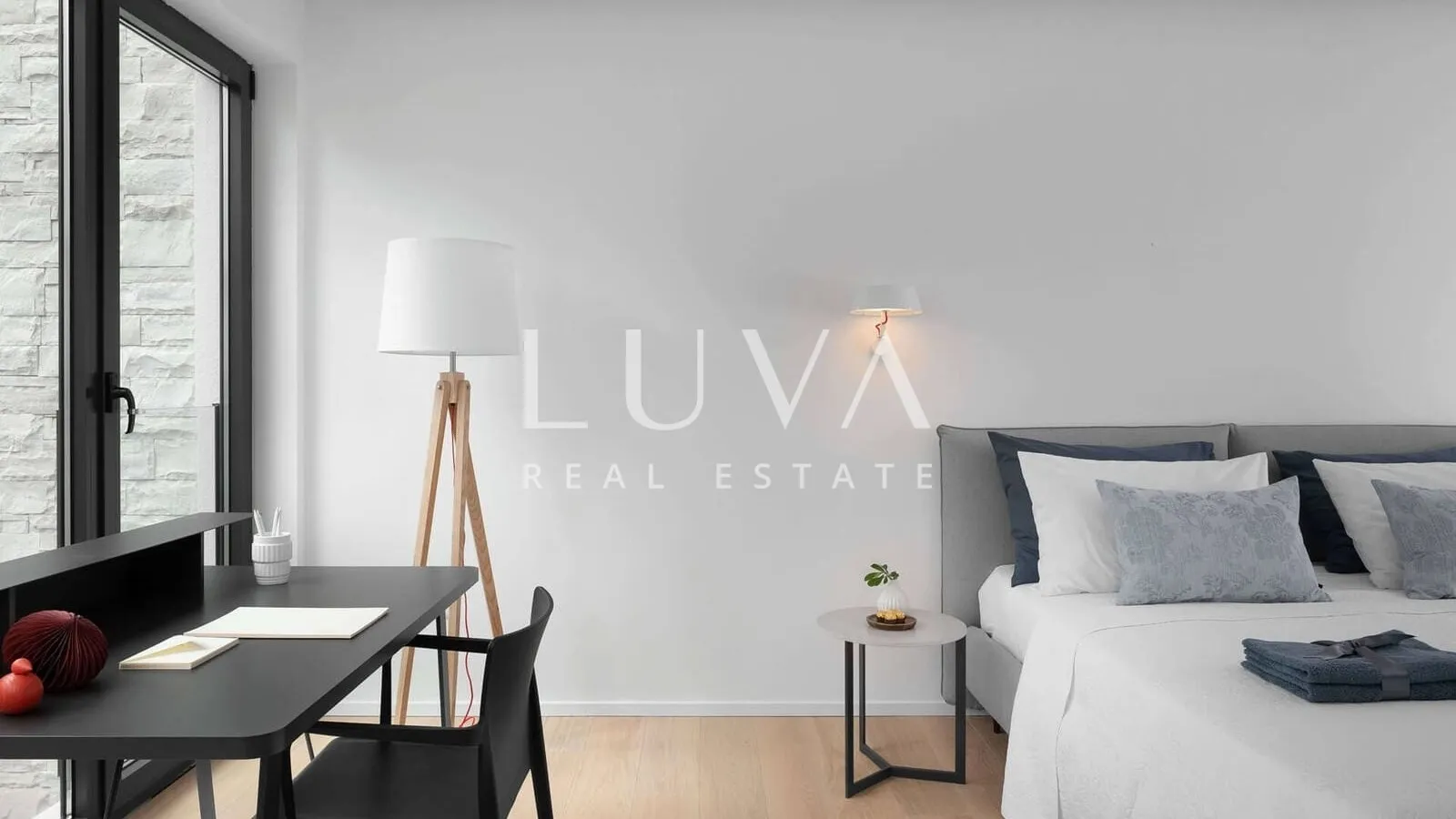 Istra, Ližnjan, moderna vila 400 m2 s bazenom na prodaju