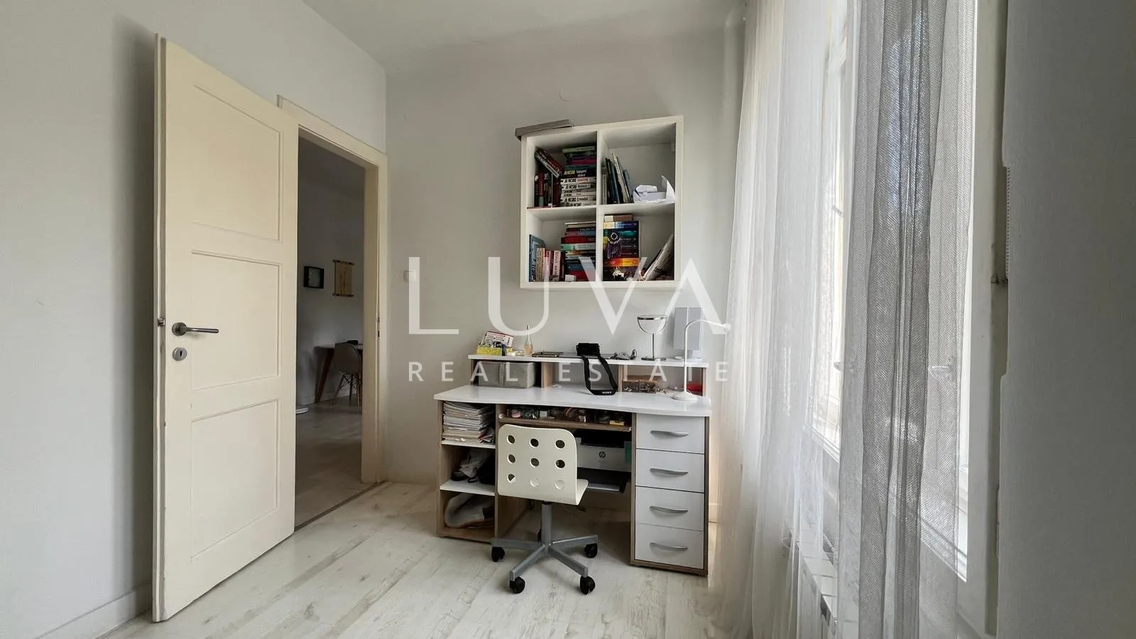 Zagreb, Medveščak, svjetli 3S stan s balkonom, 65 m²