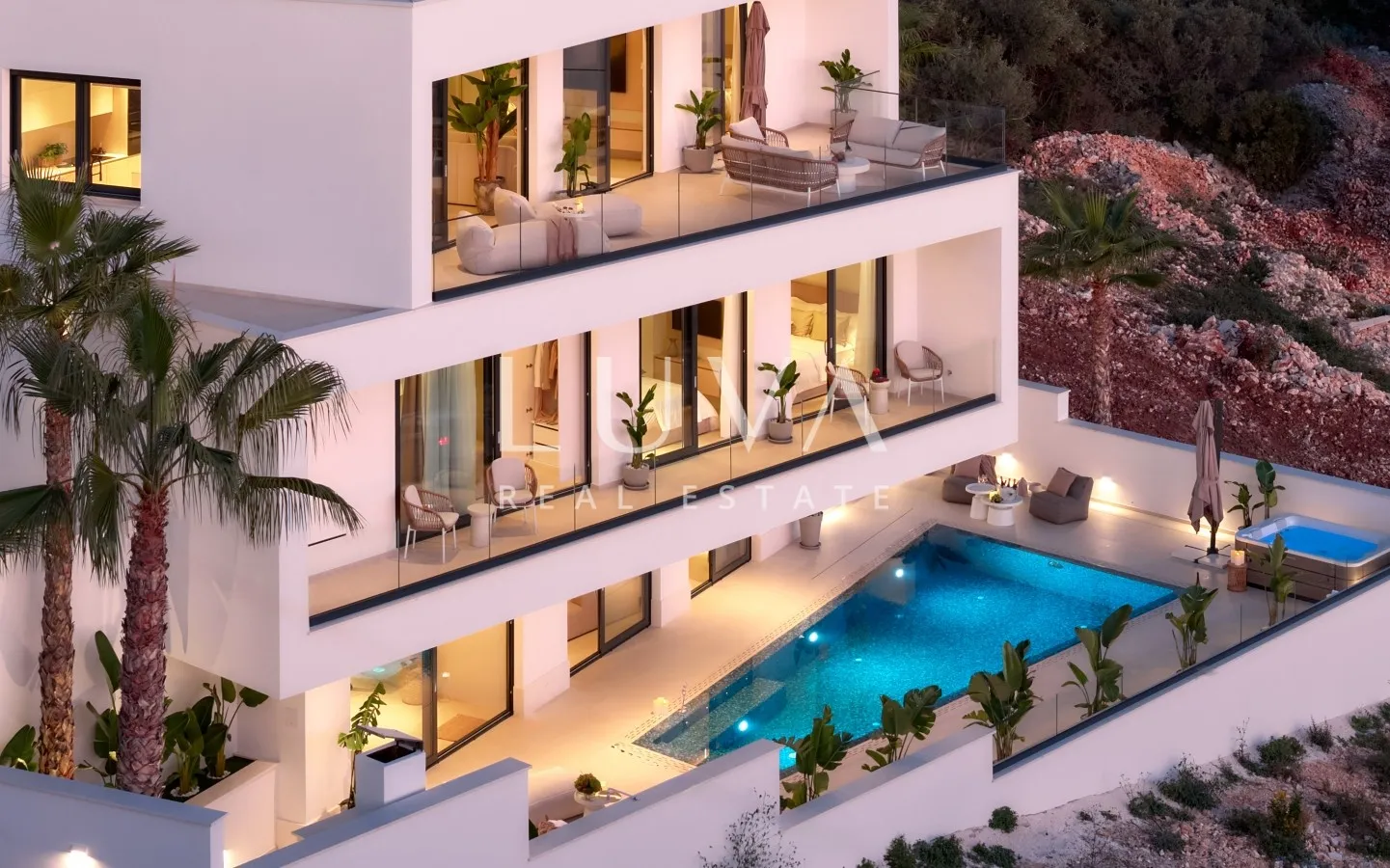 Čiovo, luxury villa 351 m2 with pool and sea view for sale