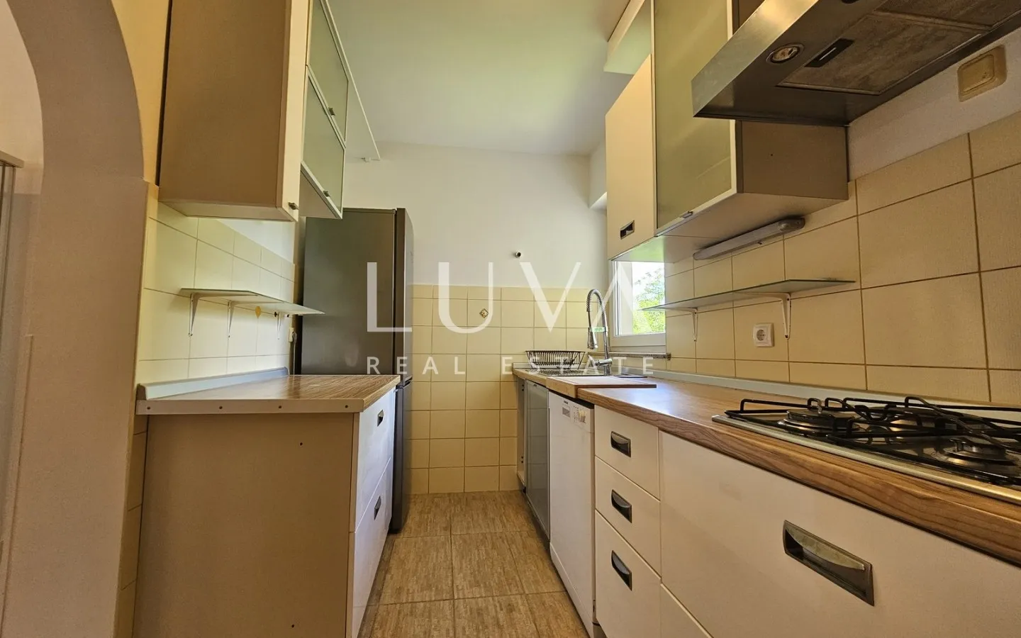 Zagreb, Maksimir, dvoetažni 5s stan 200m2, najam