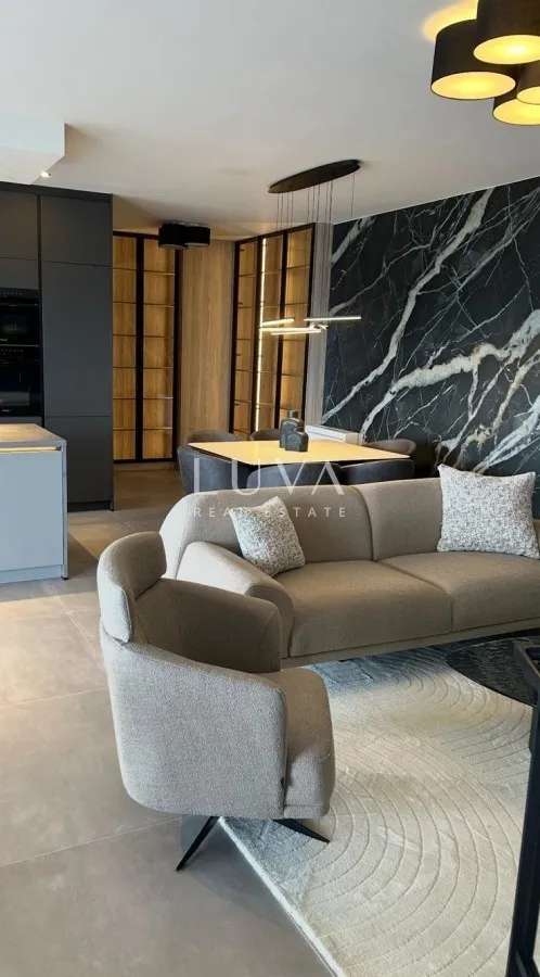 Dubrovnik, Brsečine, luksuzna kamena vila s bazenom i pogledom na more, 250 m²