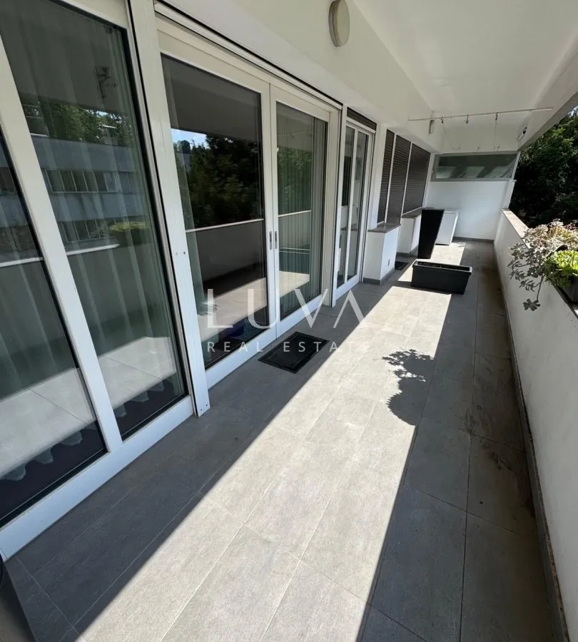 Zagreb, Medveščak, 5s stan 150m2 za najam