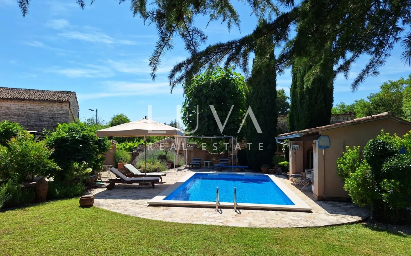 Istra, Baderna, istarska kuća s bazenom, 169 m²