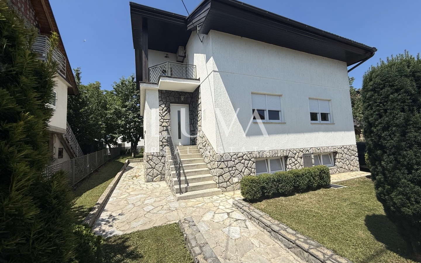Zagreb, Vrapče, family house with garage, NKP 264 m²