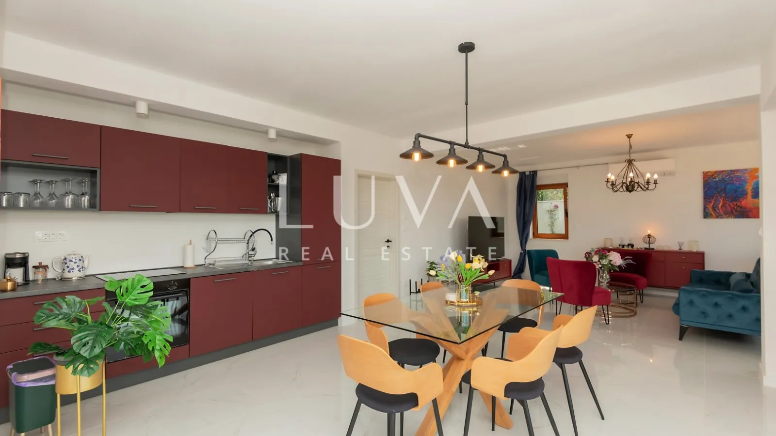 Imotski, Vinjani Donji, house 120 m2 with pool, for sale