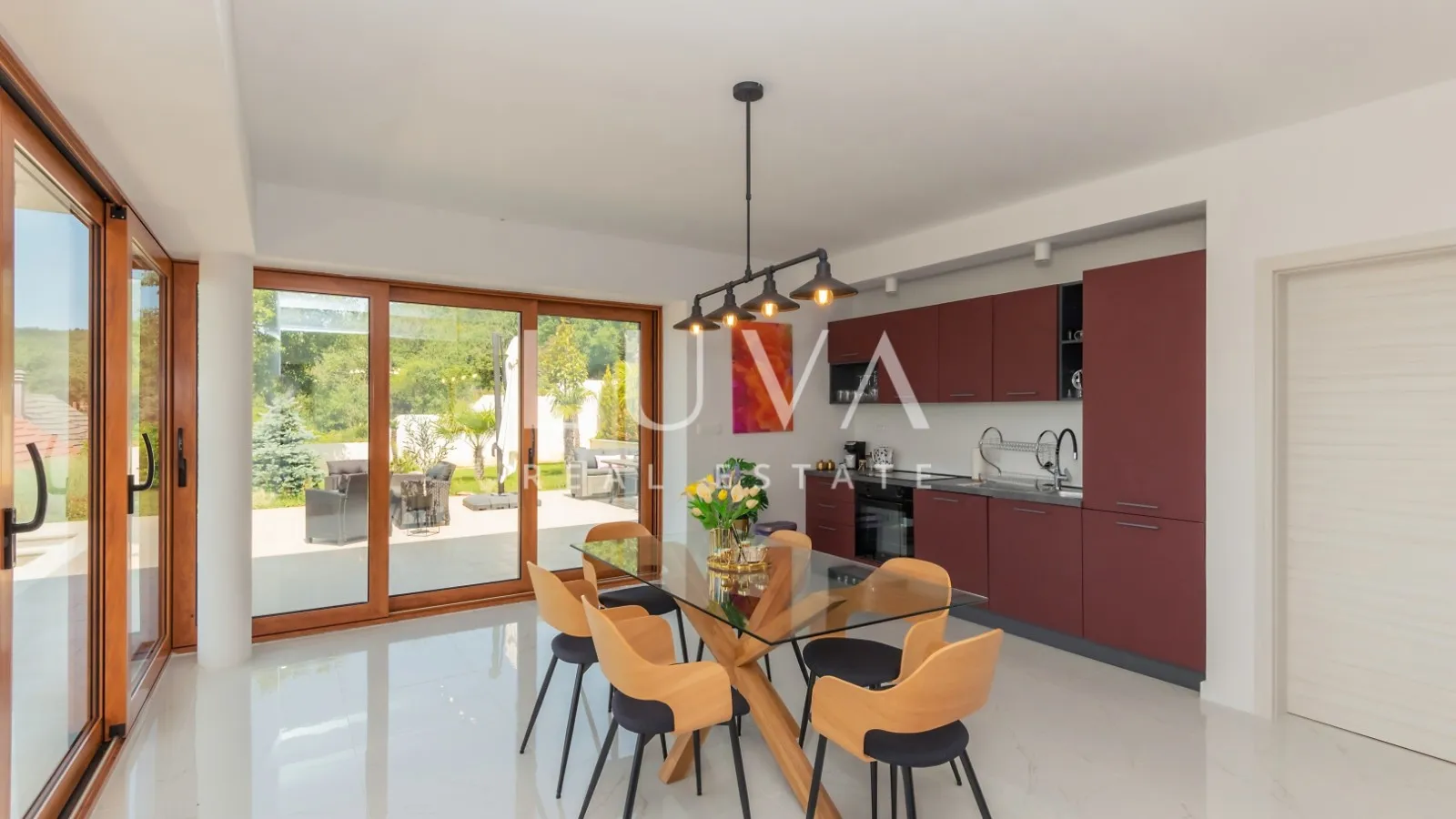 Imotski, Vinjani Donji, house 120 m2 with pool, for sale