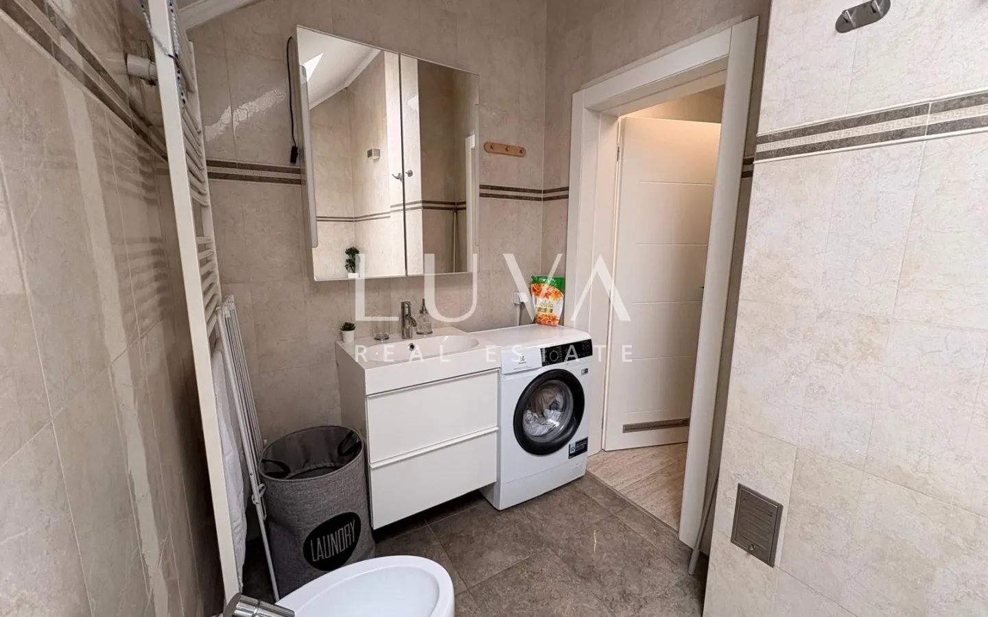 Zagreb, Trešnjevka, moderne Wohnung, 55m2 zu vermieten
