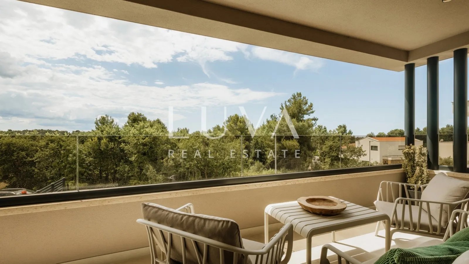 Istria, Poreč, modern house with heated pool, NKP 127 m²