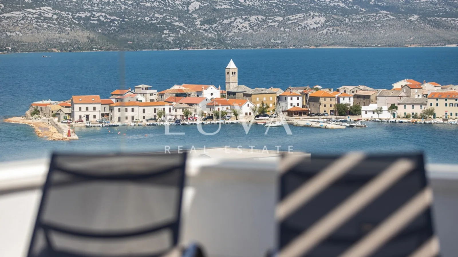 Zadar, Vinjerac, luxury villa 683 m2 with pool by the sea for sale