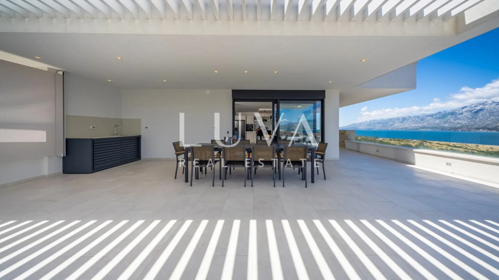 Zadar, Vinjerac, luxury villa 683 m2 with pool by the sea for sale