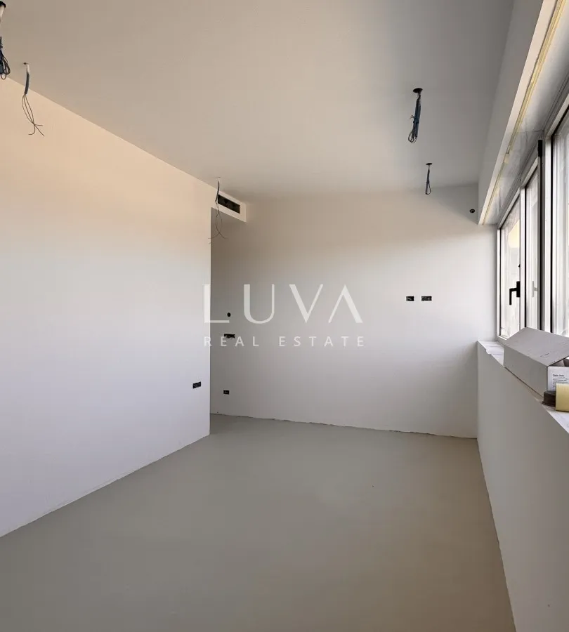 Istra, Žminj kuća 145m2 s bazenom na prodaju