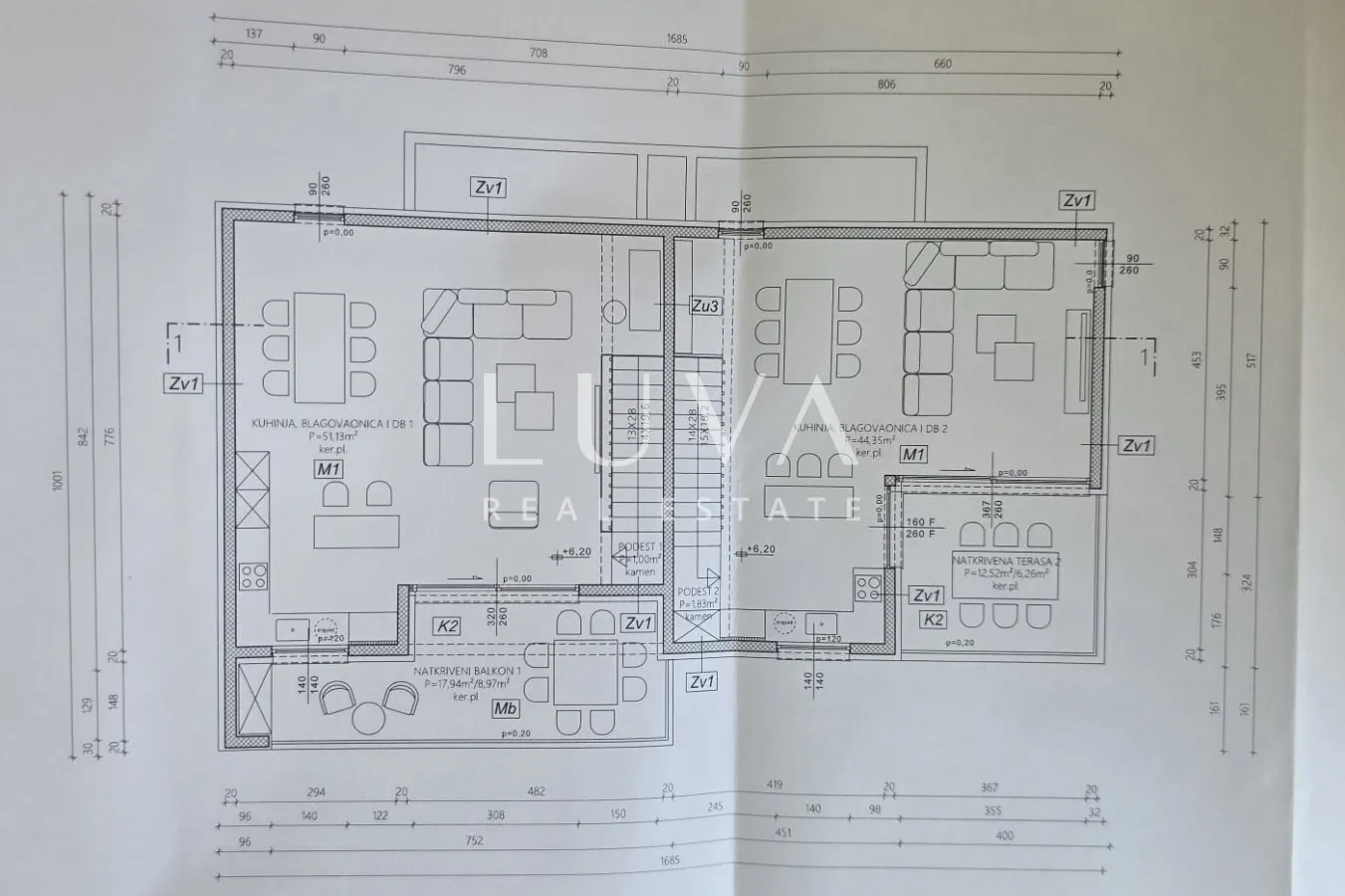 Trogir, Seget Vranjica, house 200m2 with pool by the sea