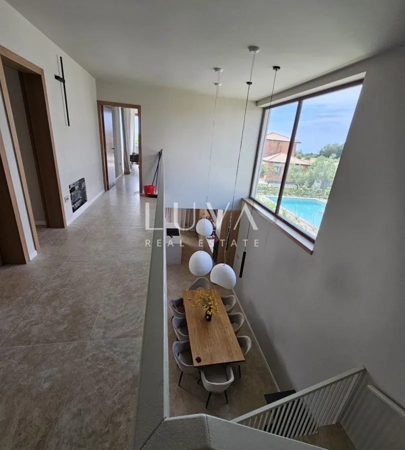 Poreč, Vabriga, 206 m² house with pool for sale