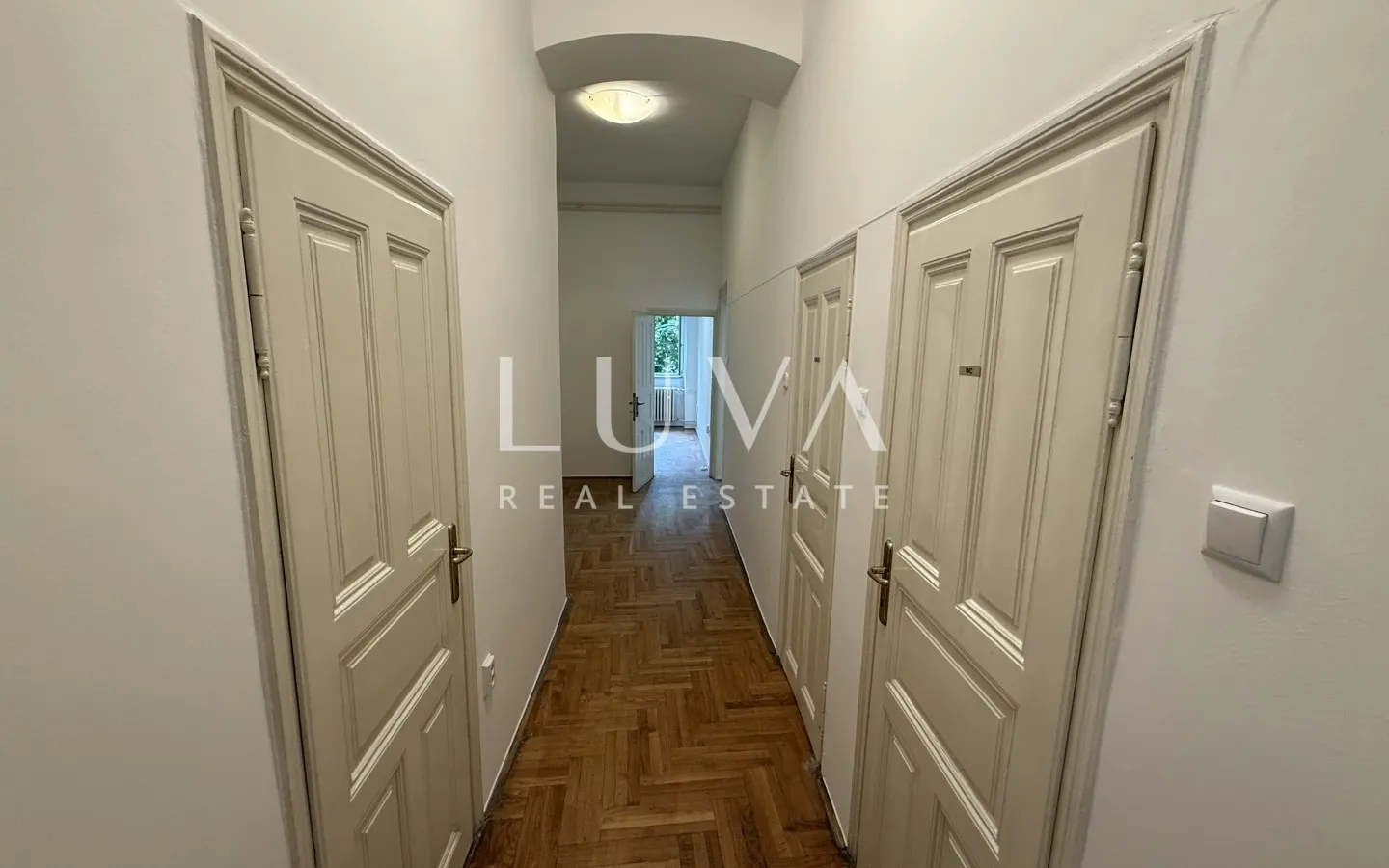 Zagreb, Stadtzentrum, Einzigartige Wohn und Gewerbeimmobilie, 151 m²